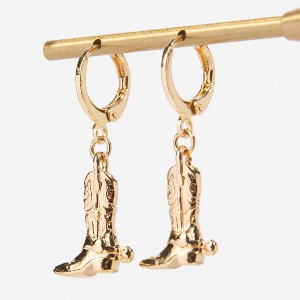 ✨ Adorable Golden Cowboy Boot Huggie Drop Earrings ✨ - Picture 2 of 2